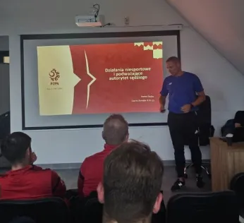 Podhalańscy Arbitrzy na Szkoleniu w Czarnym Dunajcu