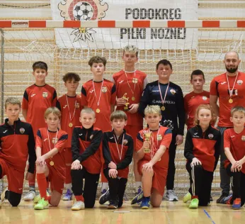 KS Zakopane i Lubań Tylmanowa triumfują w eliminacjach Młodzieżowych Mistrzostw Małopolski w futsalu.