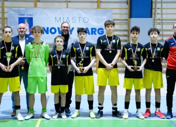 Jarmuta Szczawnica Halowym Mistrzem PPPN w kategorii Trampkarzy!