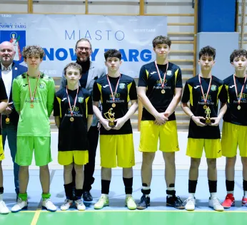 Jarmuta Szczawnica Halowym Mistrzem PPPN w kategorii Trampkarzy!